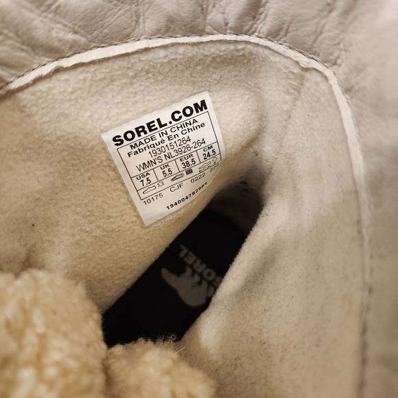 EUC Sorel Winter Boots cream and fluffy - Picture 4 of 6